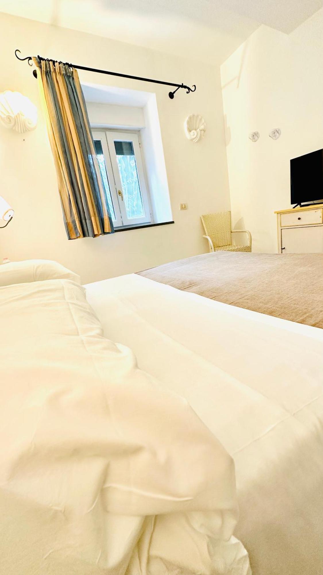 Gasthof La Zagara By Caprirooms