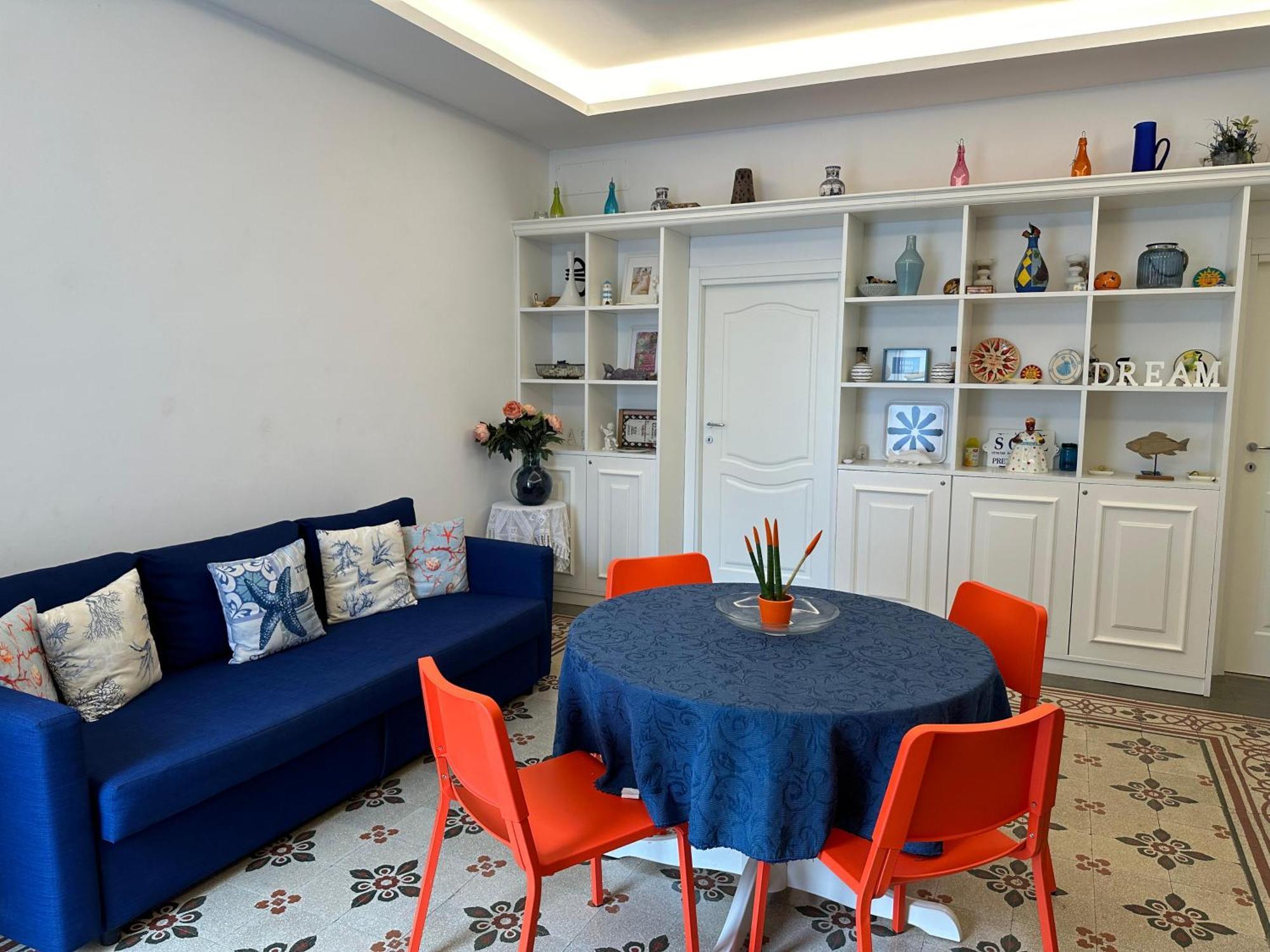 Un Passo Dal Porto Di Casa Leva * Capri