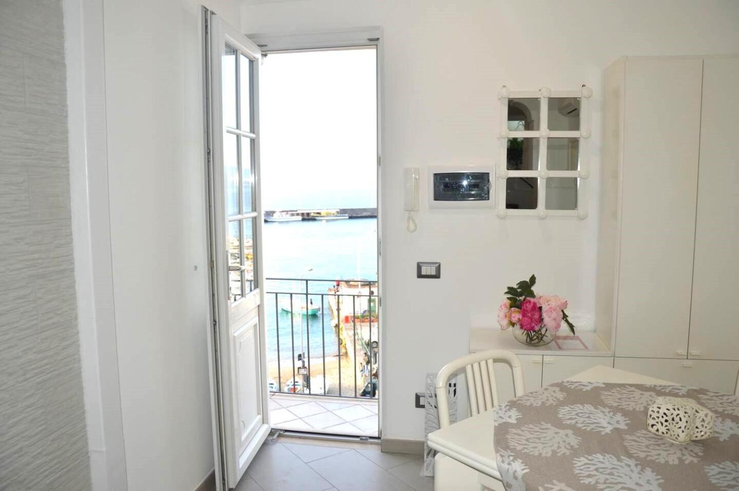 Holiday home Donna Rosa - Charming House By The Sea *