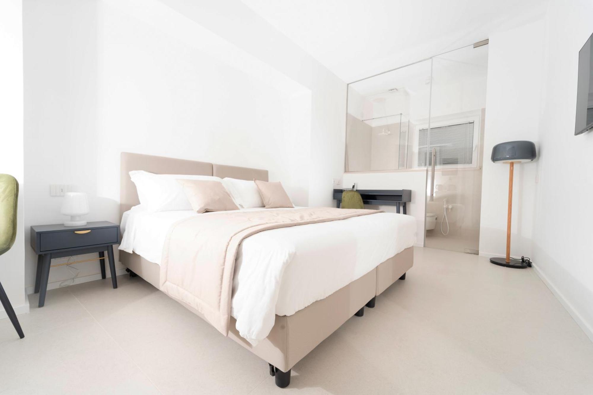 La Prora Guest house *