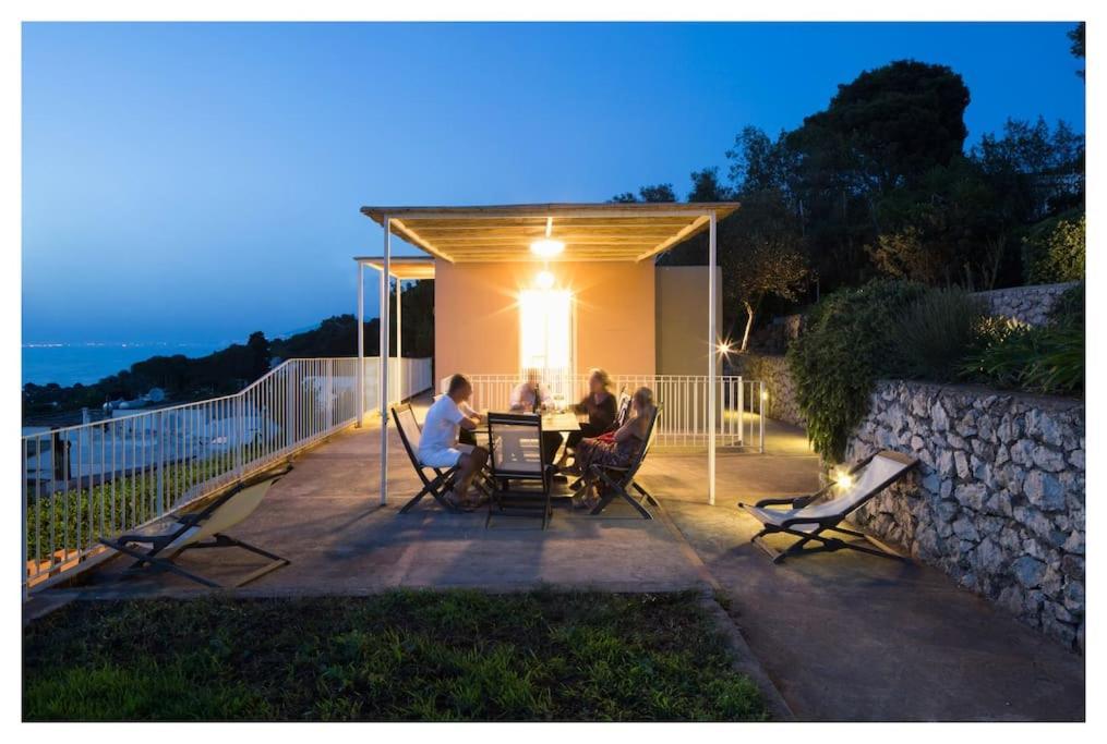 Tiberio Villa Capri