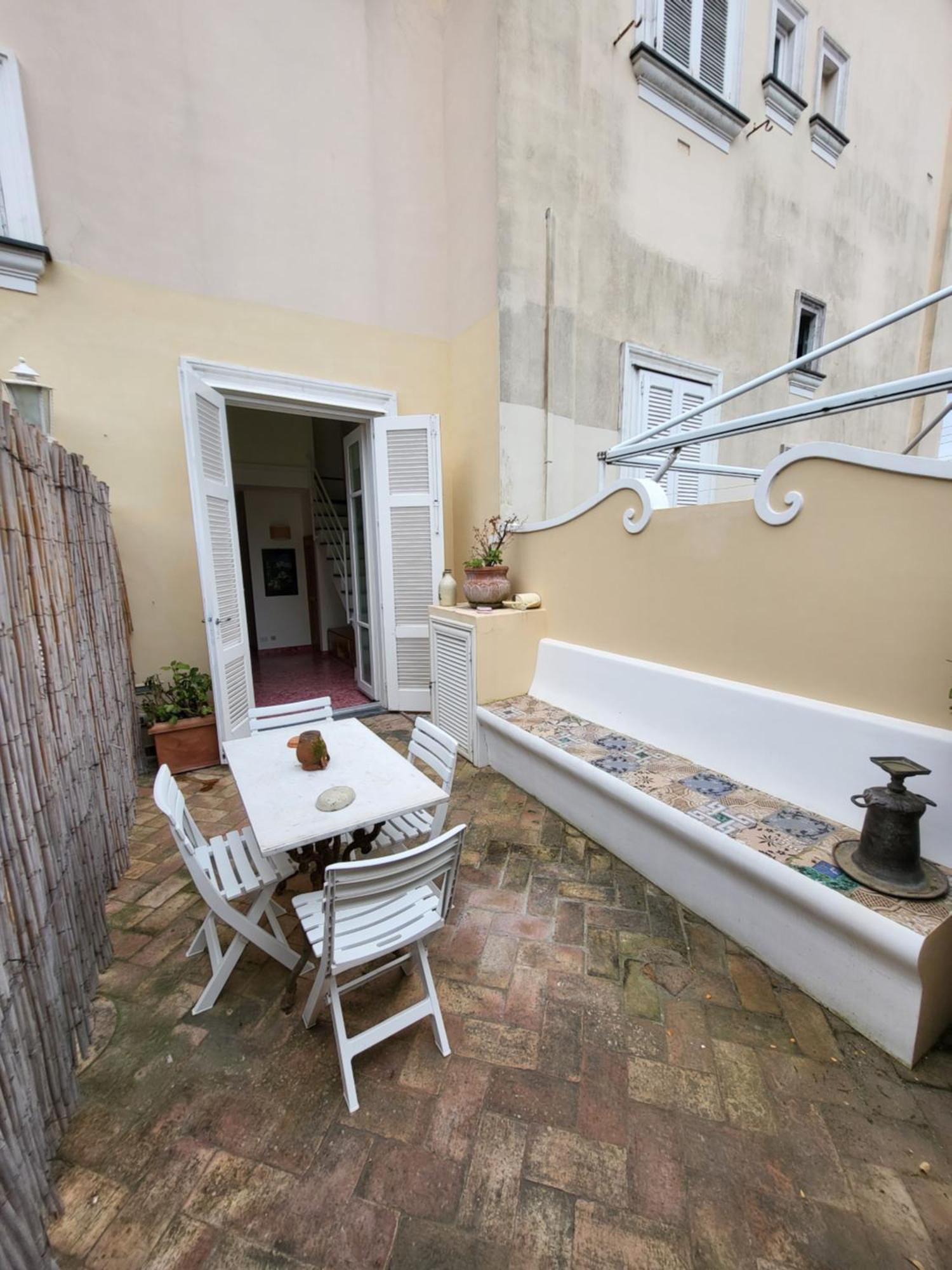 Holiday home Le Camerelle 83