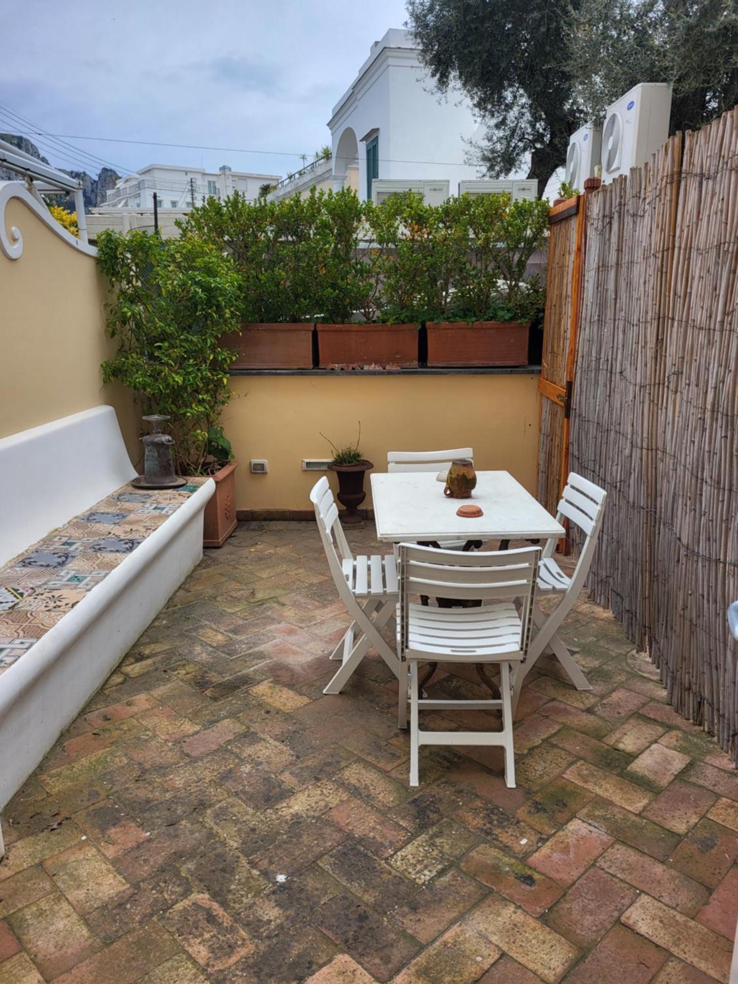 Holiday home Le Camerelle 83