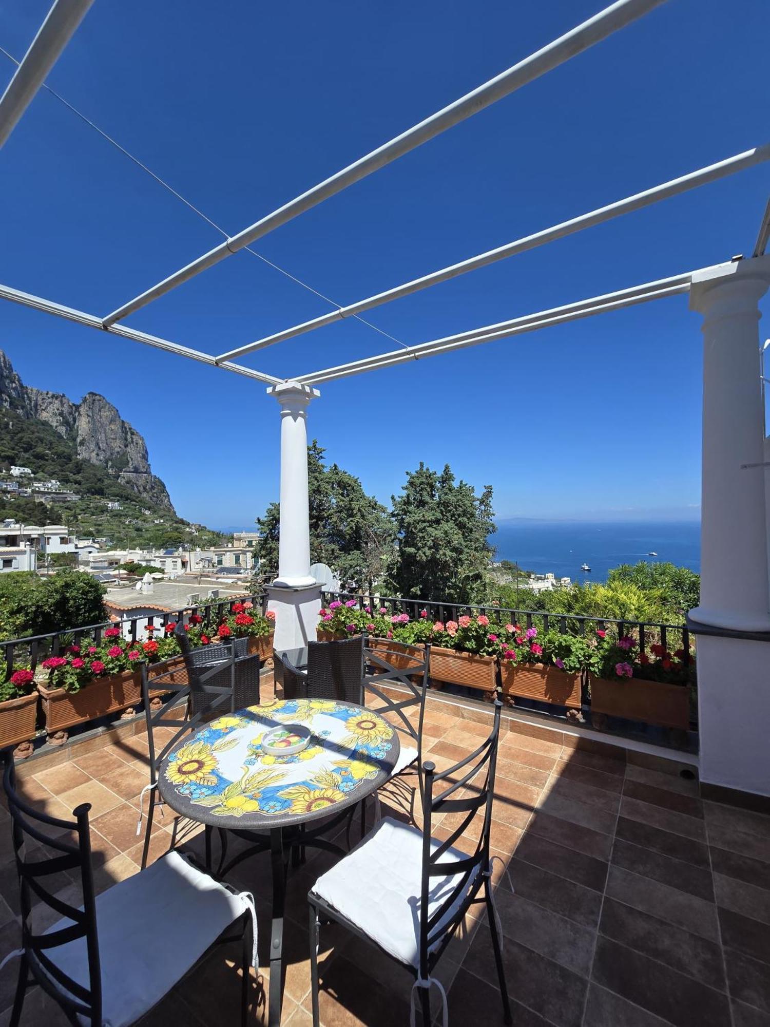 A Varca Ra Neve Holiday home Capri