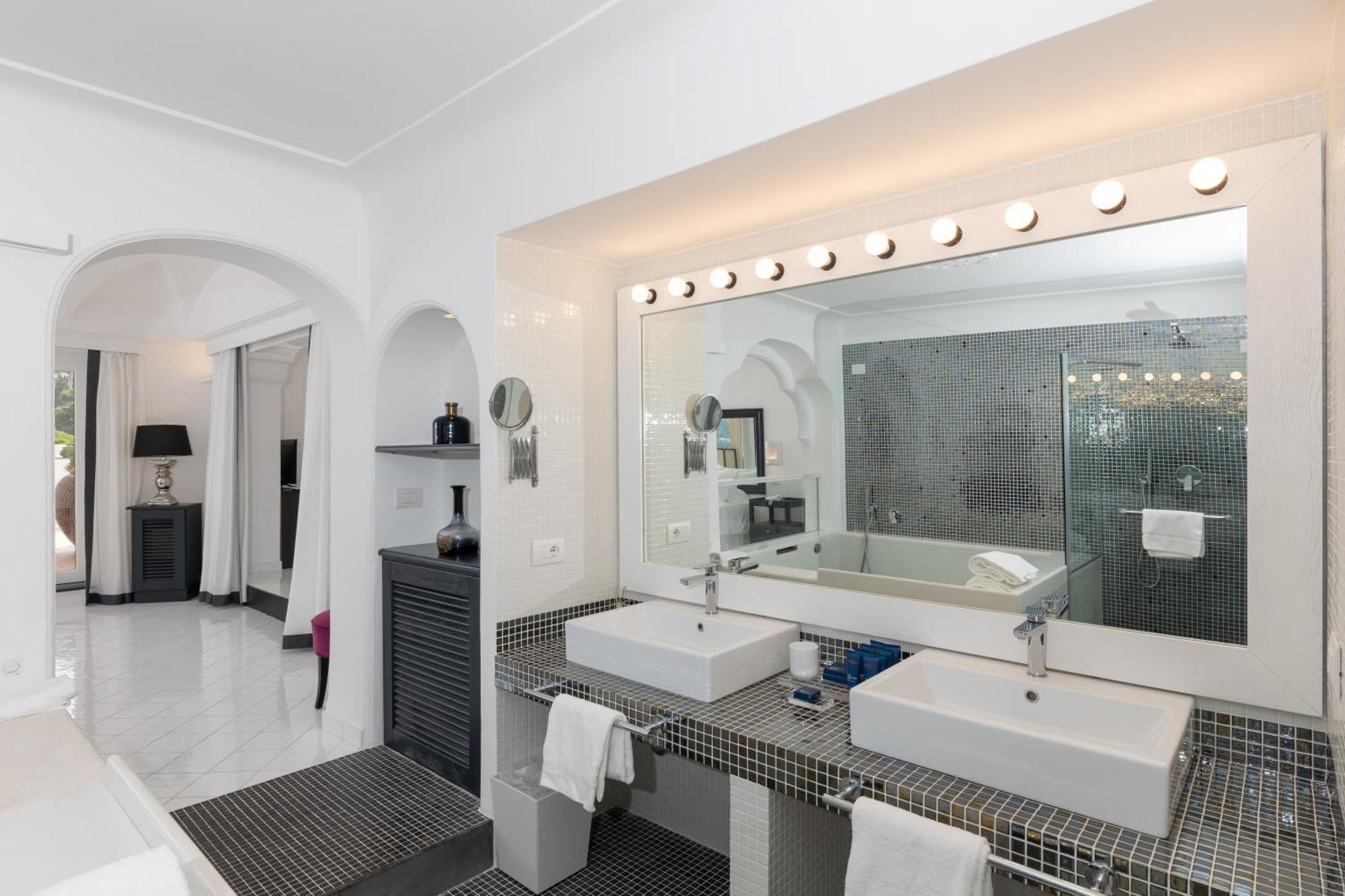 Hotel Mamela