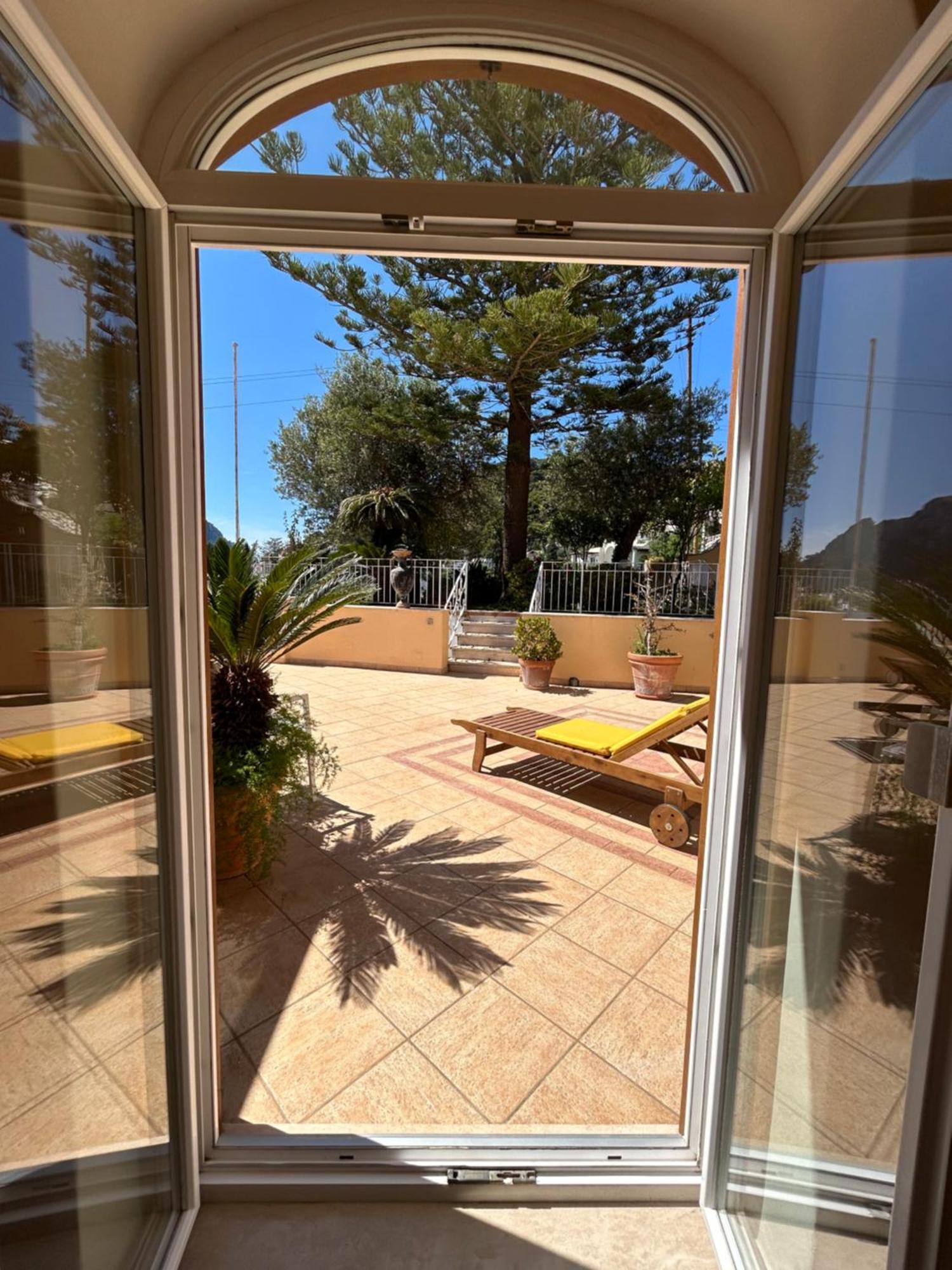 Private Sea View Con Terrazza E Giardino *