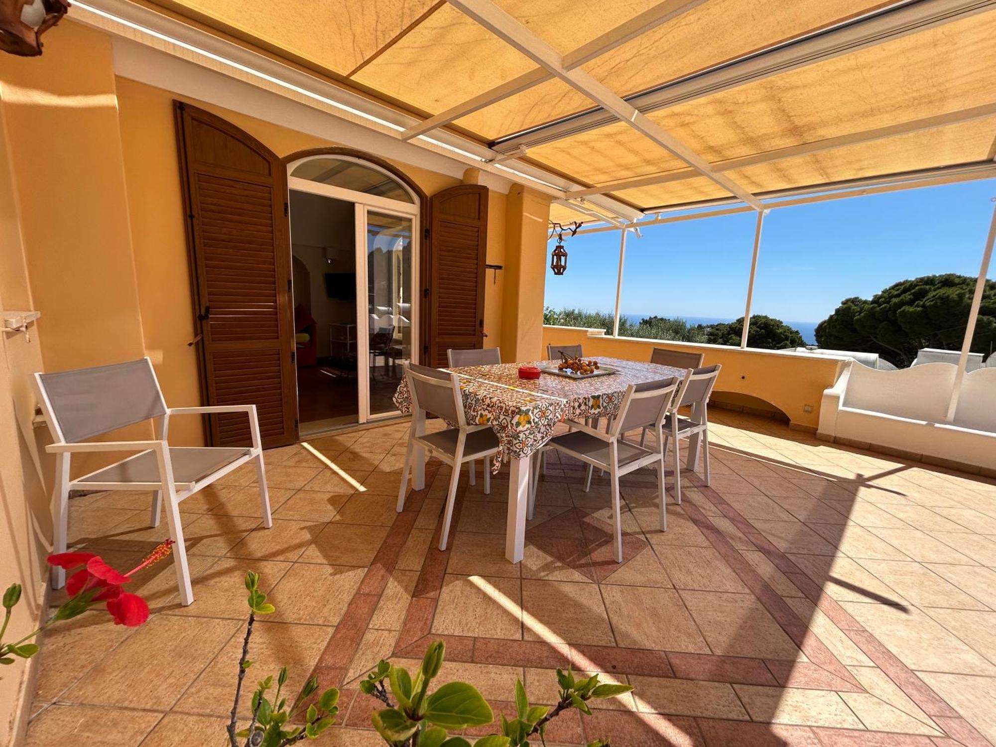 Private Sea View Con Terrazza E Giardino Apartment *