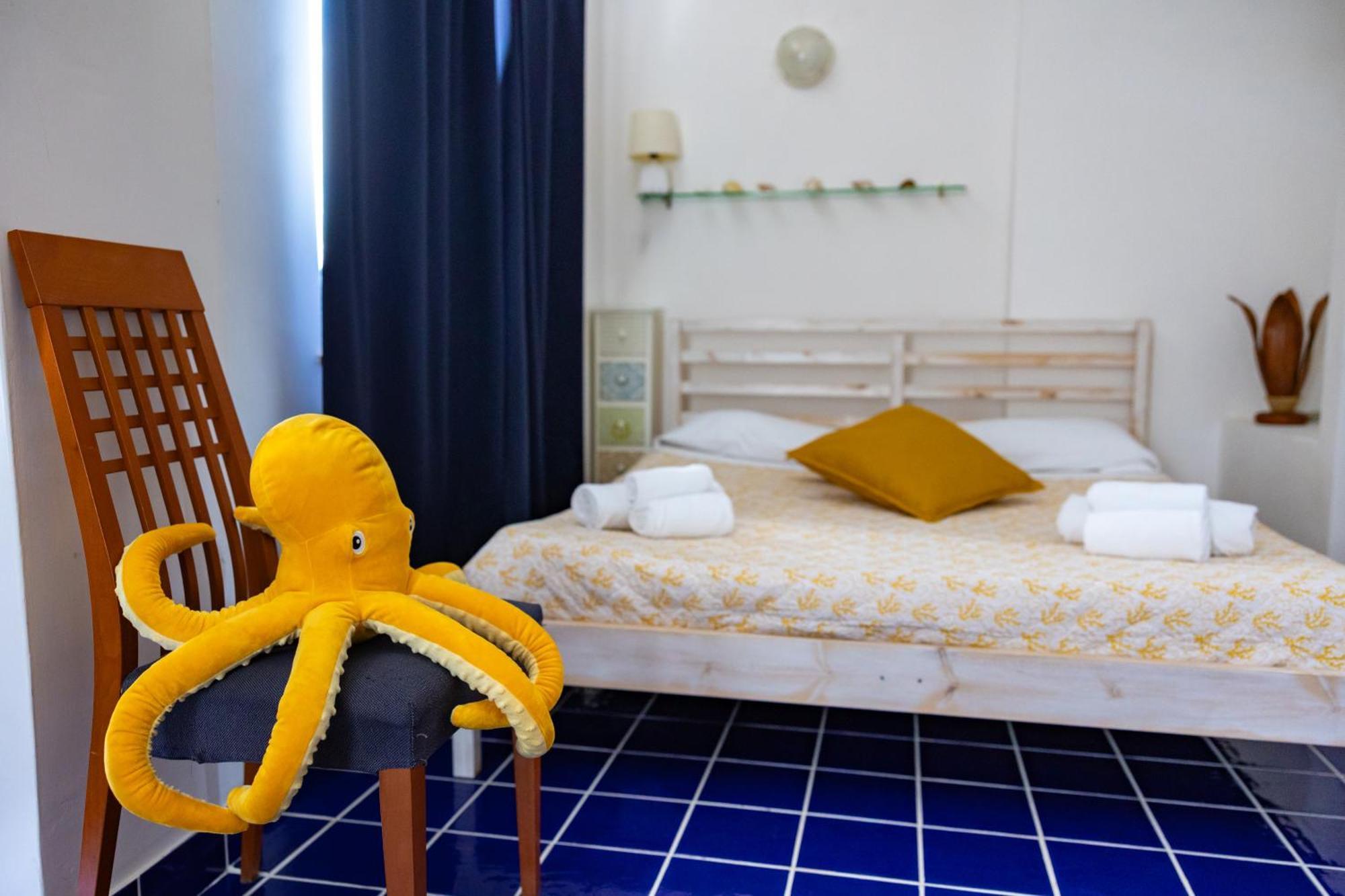 Apartment Blue Di *