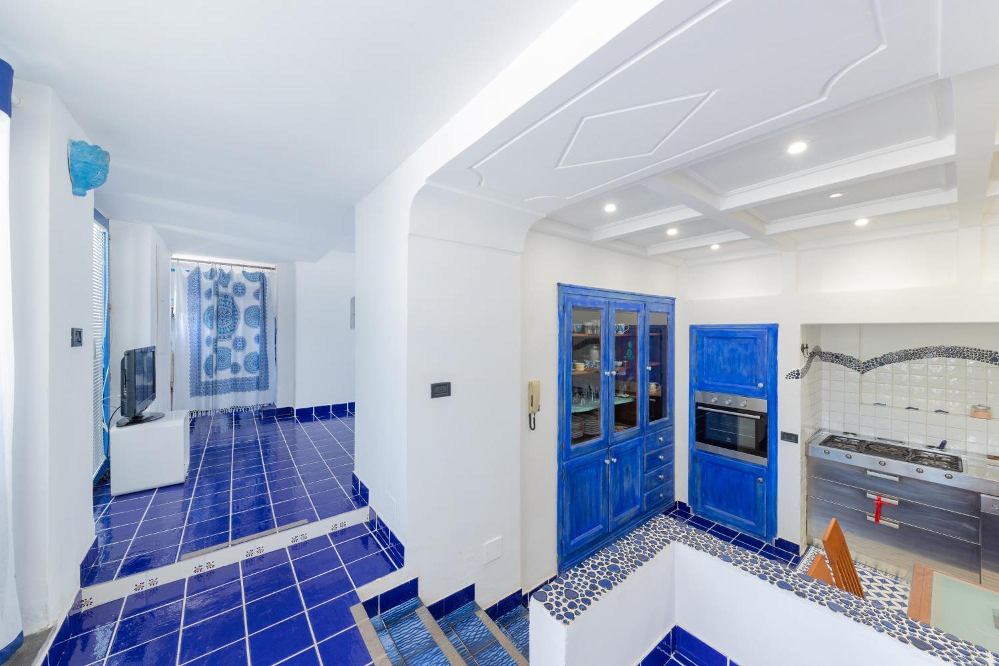 Apartment Blue Di *