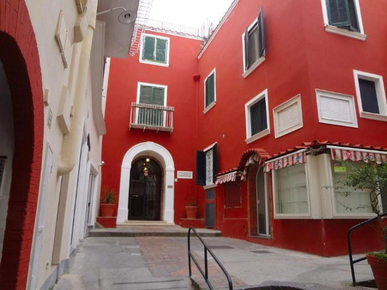 Panoramico In Piazzetta Apartment