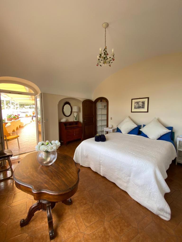 Apartment Marvelous Sea View Capri