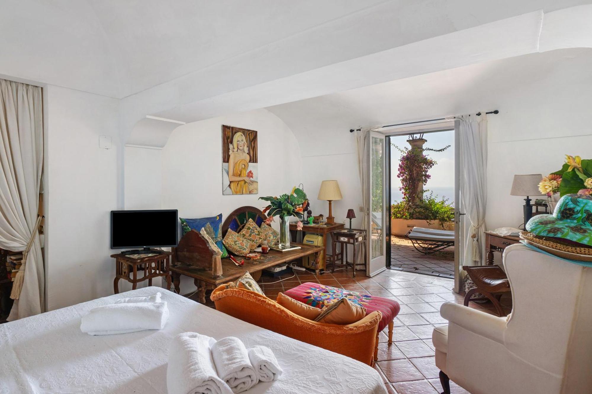 Bella Vista Villa Capri