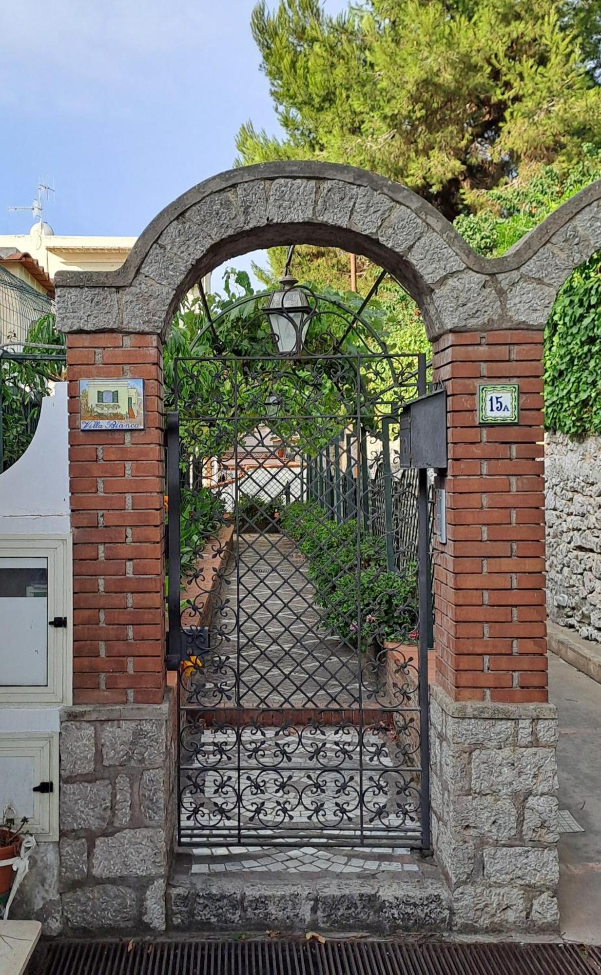 Bianca Maria Up Capri