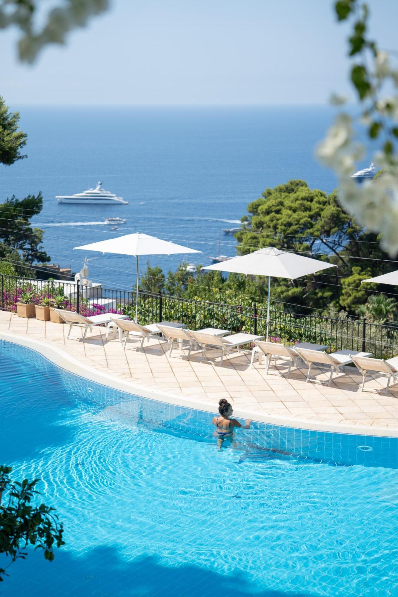 La Vega Hotel 4*