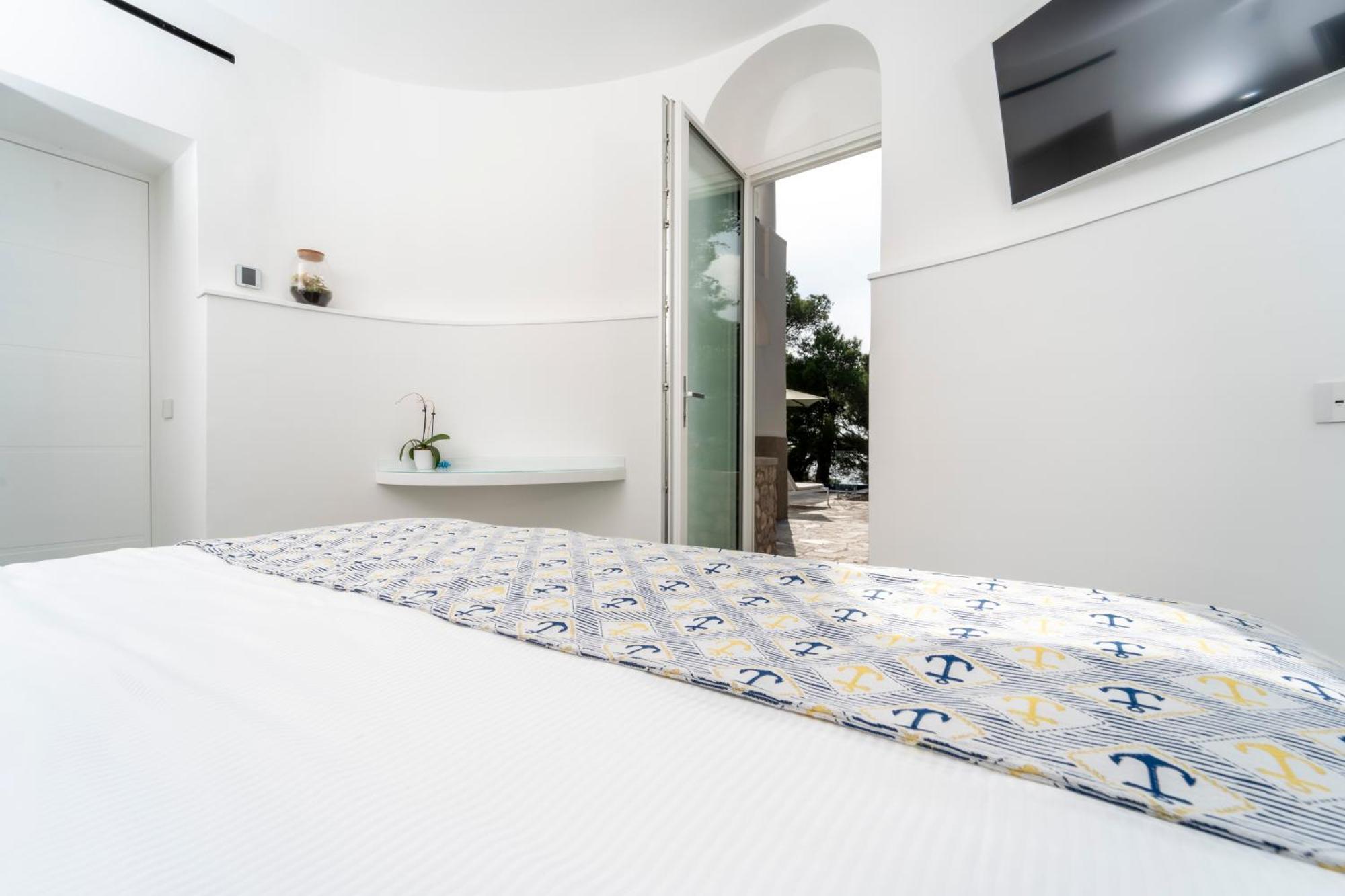 Bed & Breakfast L'ara Capri