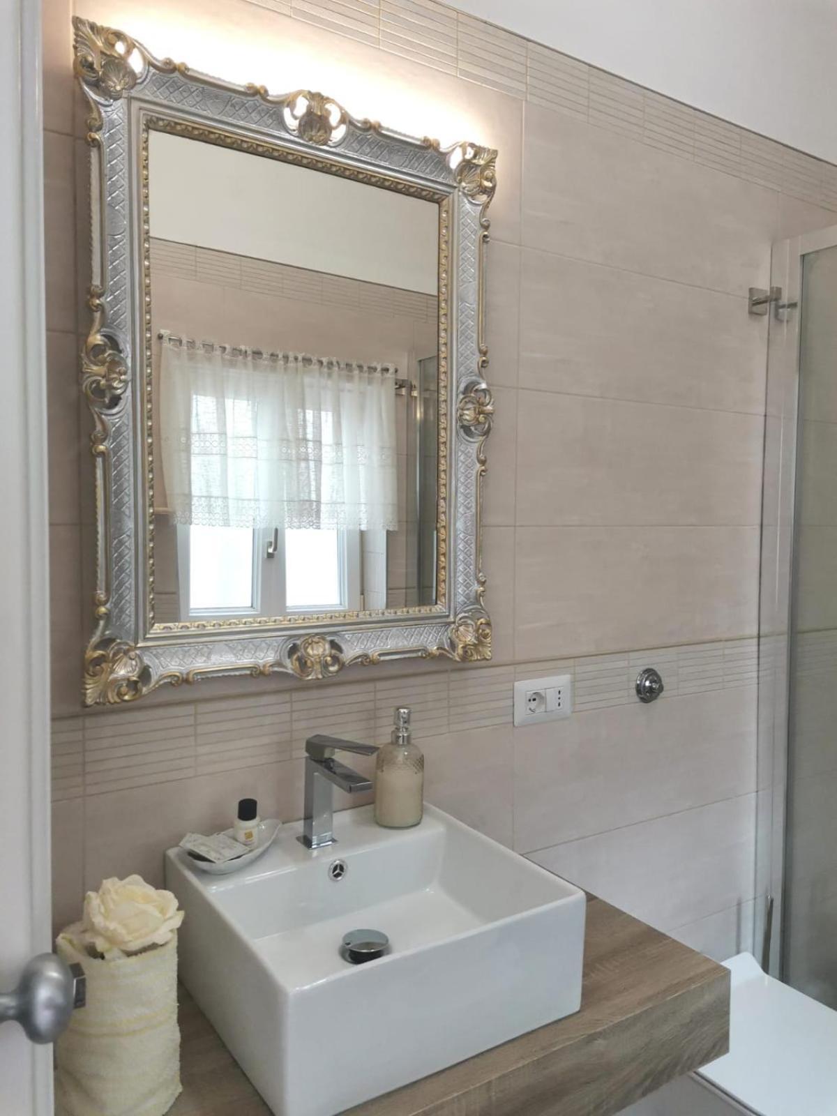 Private Sea View Con Terrazza E Giardino