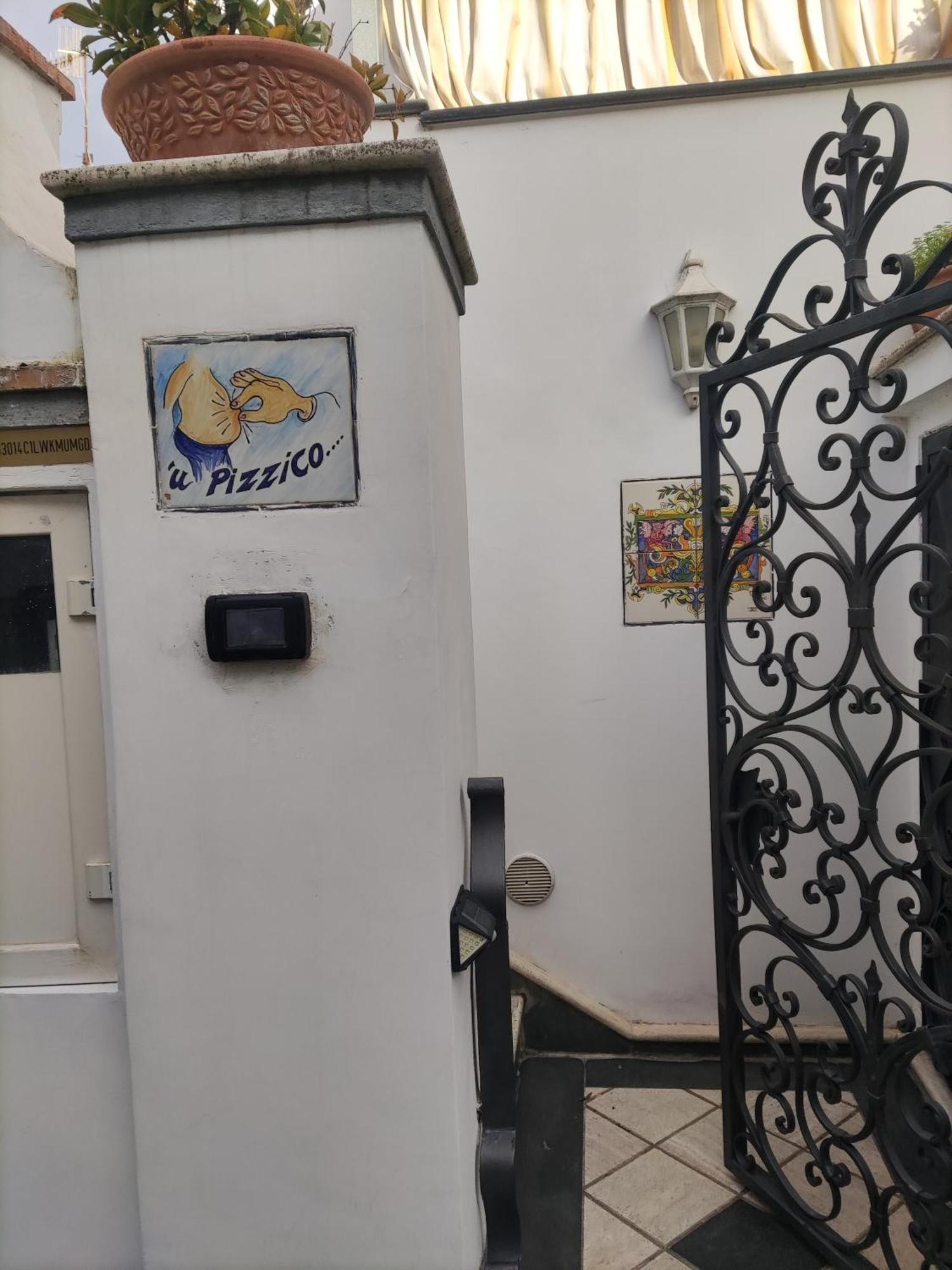 U' Pizzico Capri