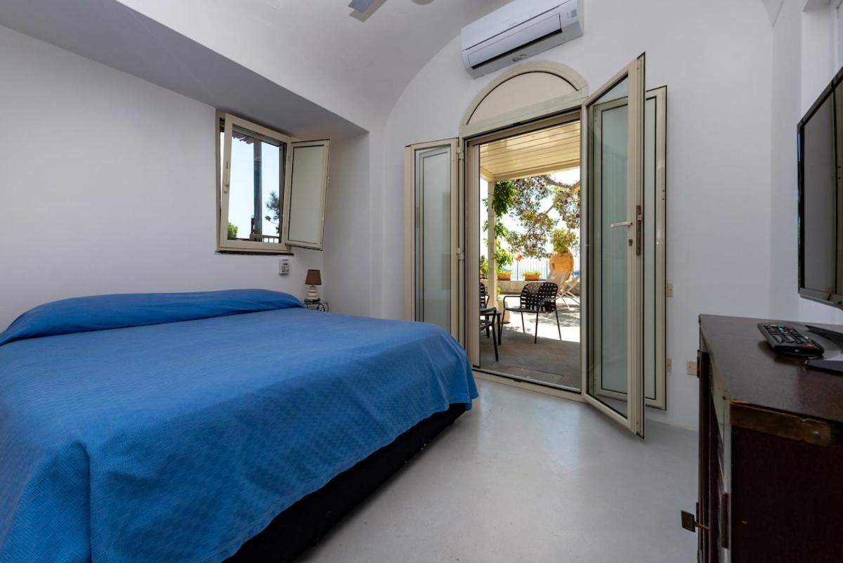 Villa Terrazza Faraglioni Retreat