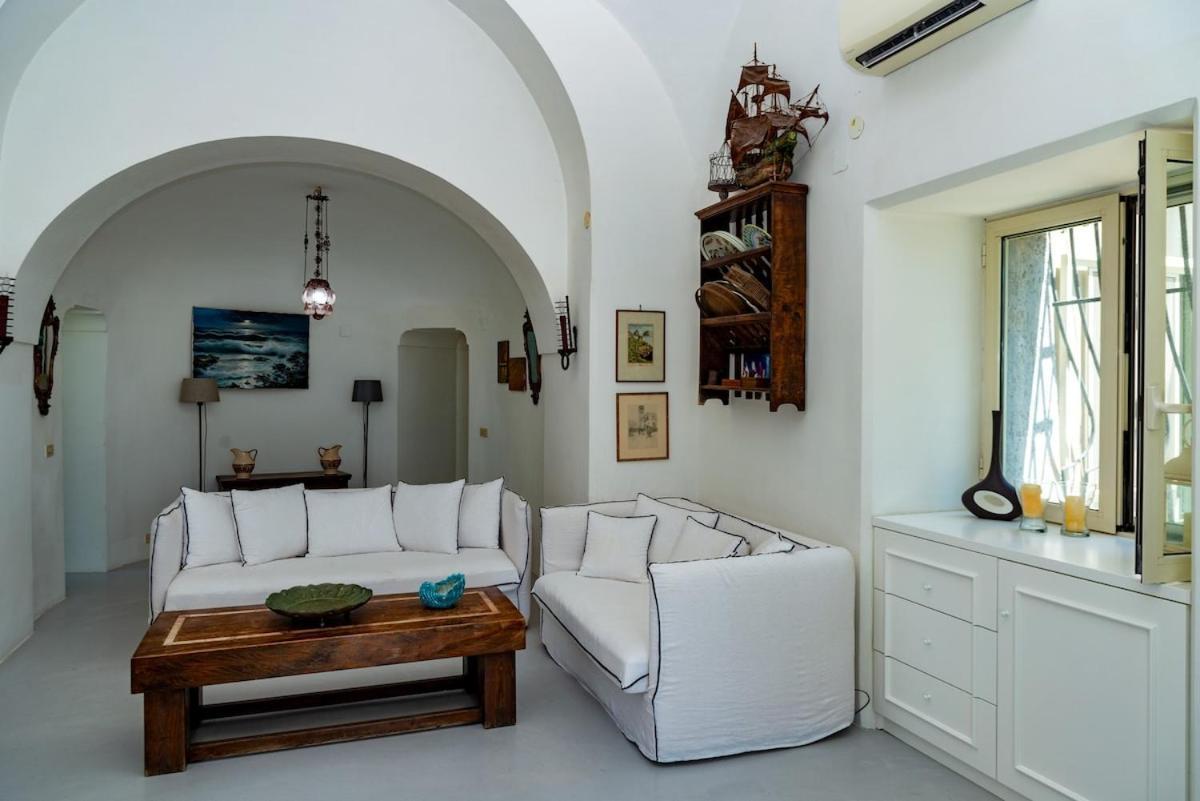 Terrazza Faraglioni Retreat