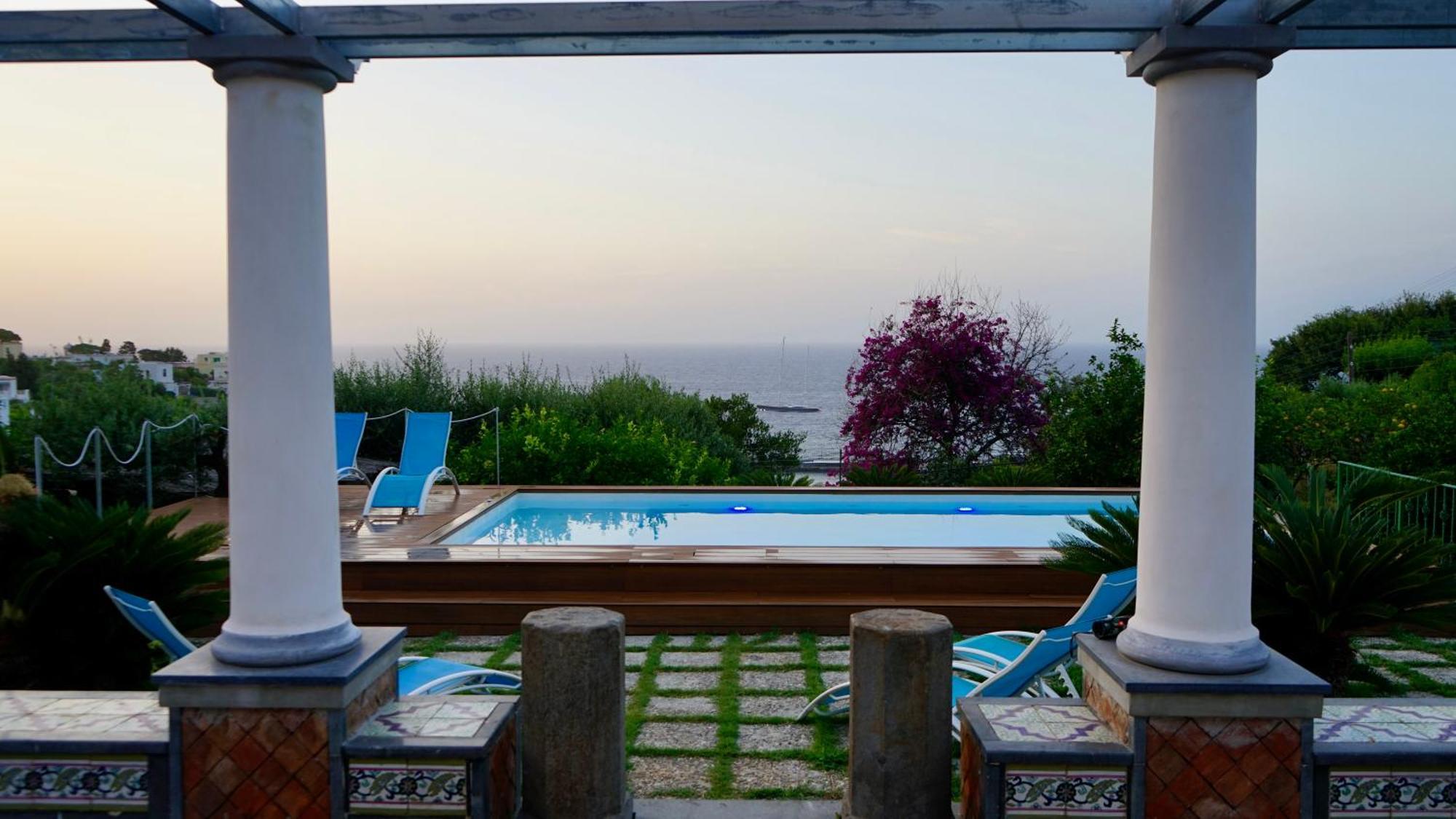 Amalu Piscina E Giardino Villa Capri