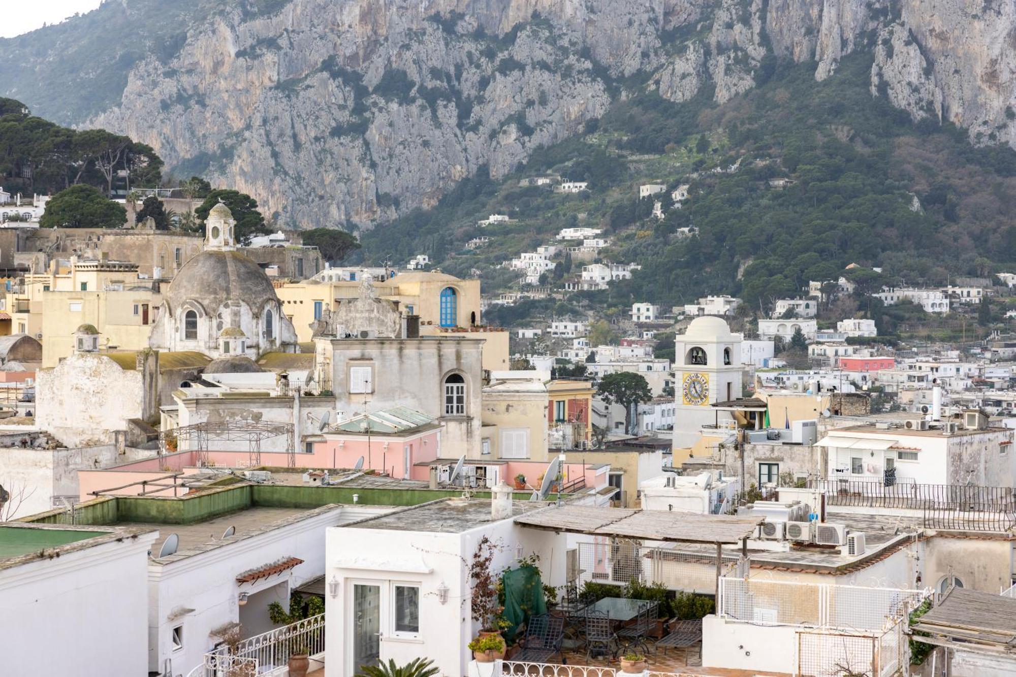 Regina Di - Sopramonte - Appartamento Capri
