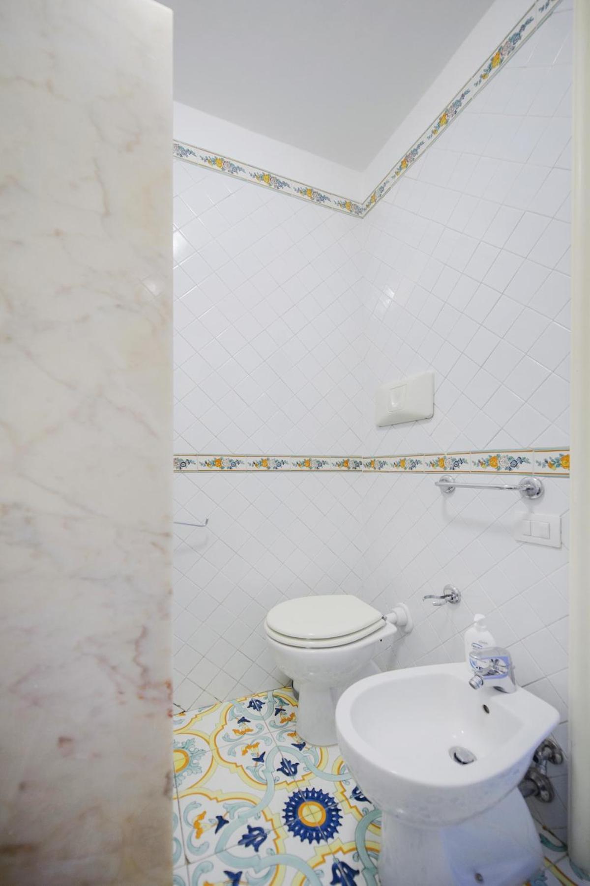 Villa Amalu Piscina E Giardino *