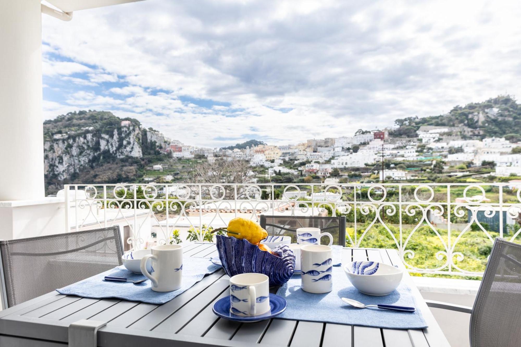 Maison Blue Apartment