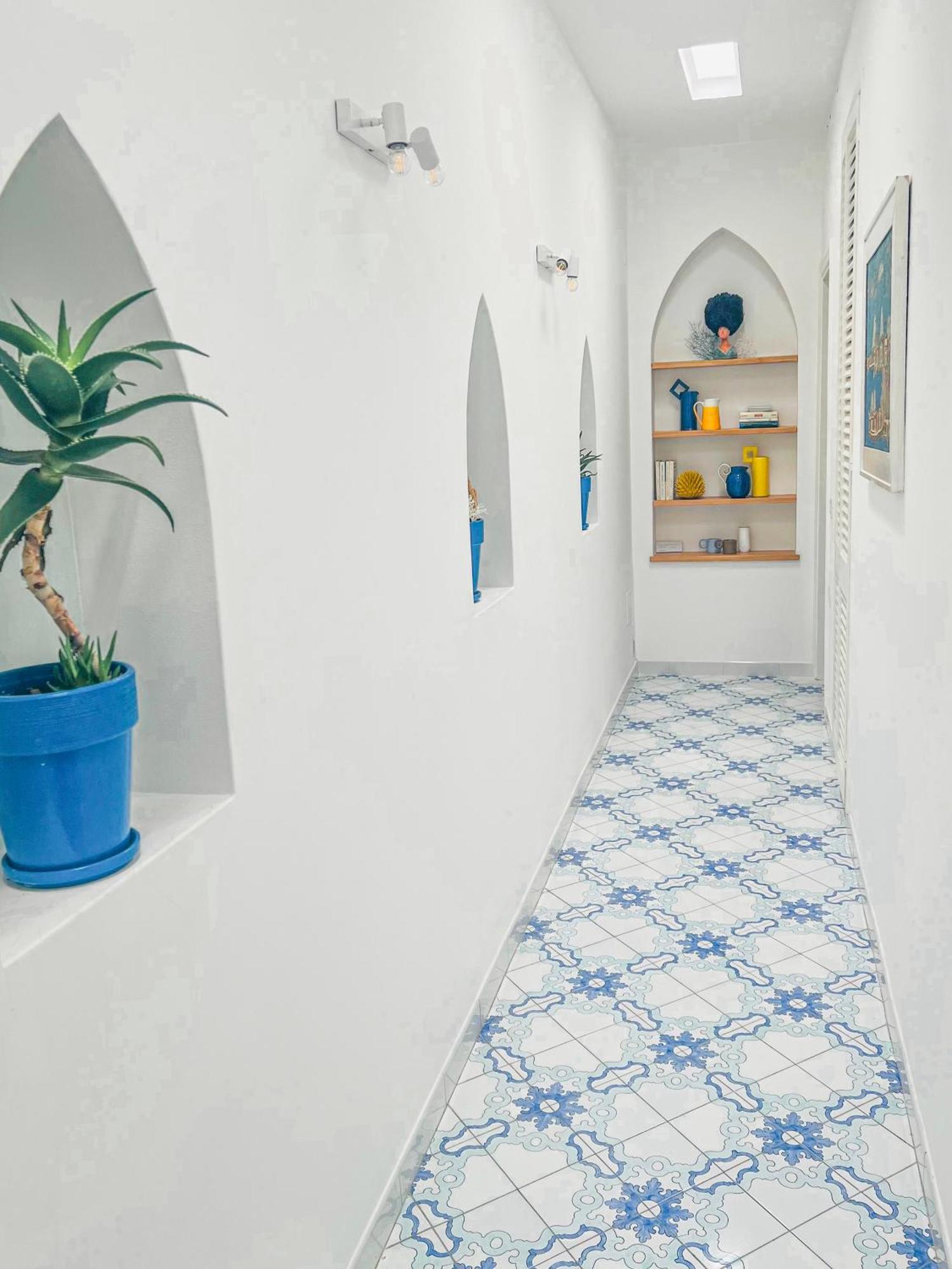 Michela, 2br, 2bt, Amazing Patio, Jacuzzi, Newly Renovated * Capri