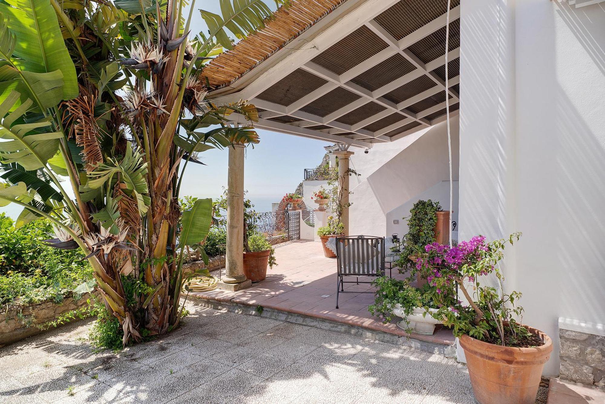 Bella Vista Villa