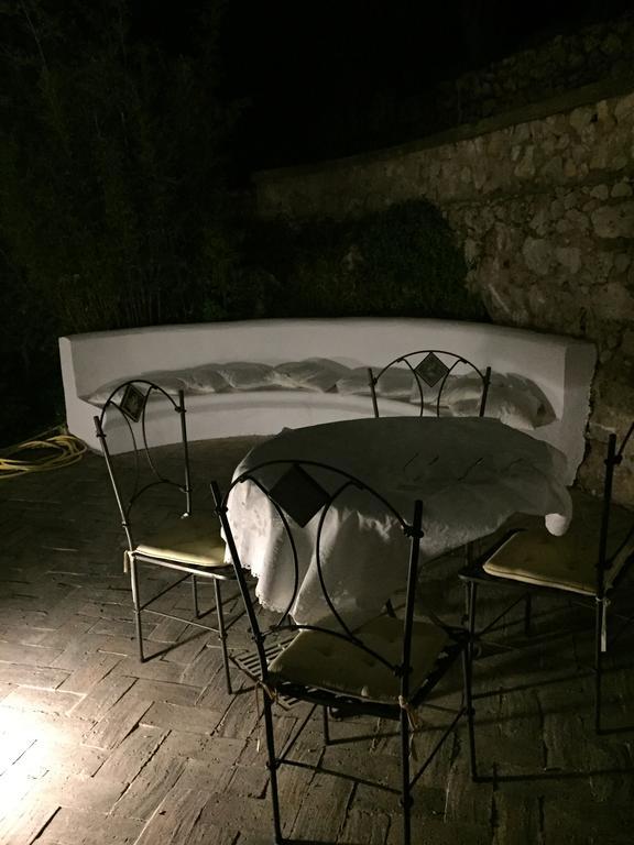 Villacore Capri