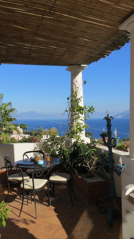 Scala Fenicia 14 By Caprirooms Capri