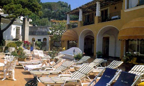 La Certosella 3*
