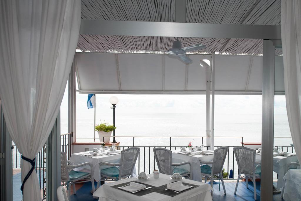 Weber Ambassador Hotel Capri