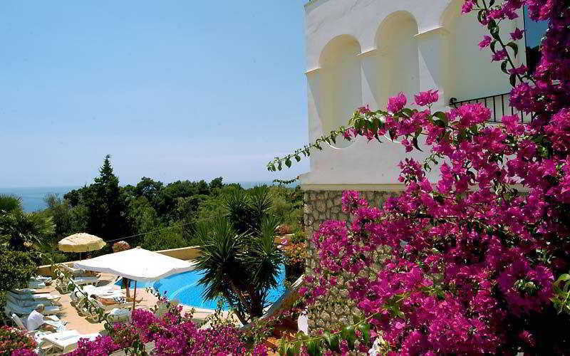 Mamela 4* Capri