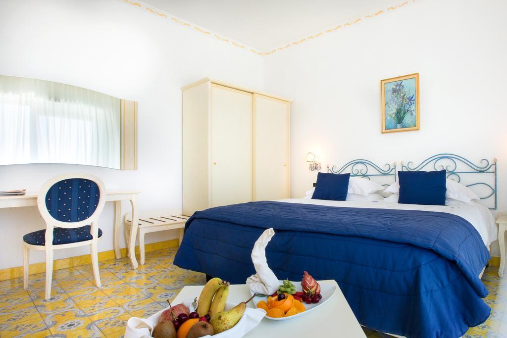 Hotel La Vega 4*