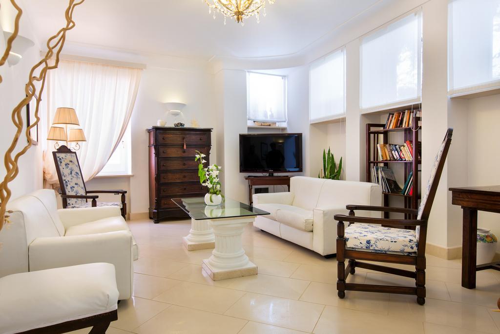 La Vega Hotel 4*