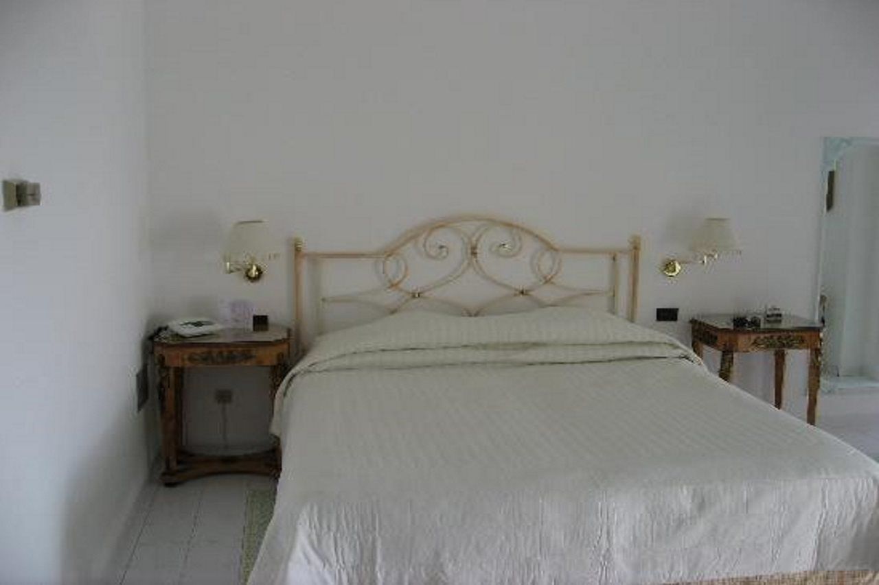 Mamela Hotel