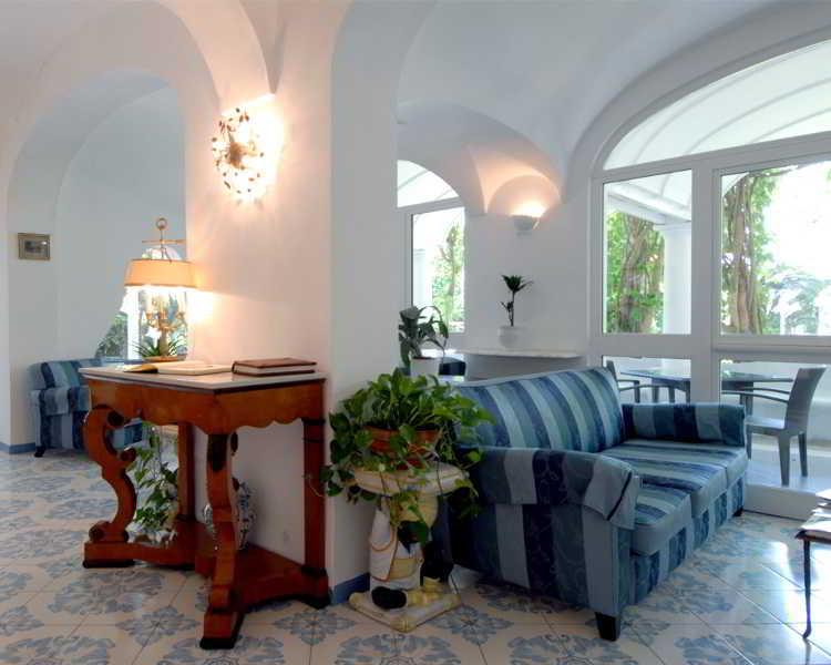 Pazziella Garden & Capri