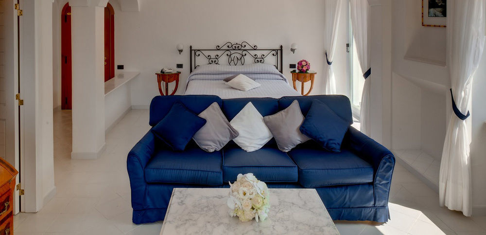 Mamela Hotel Capri