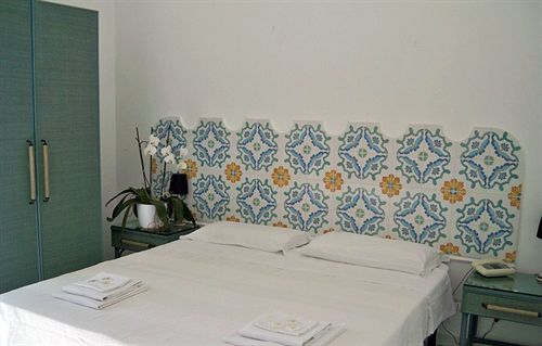 4 Stagioni Hotel *