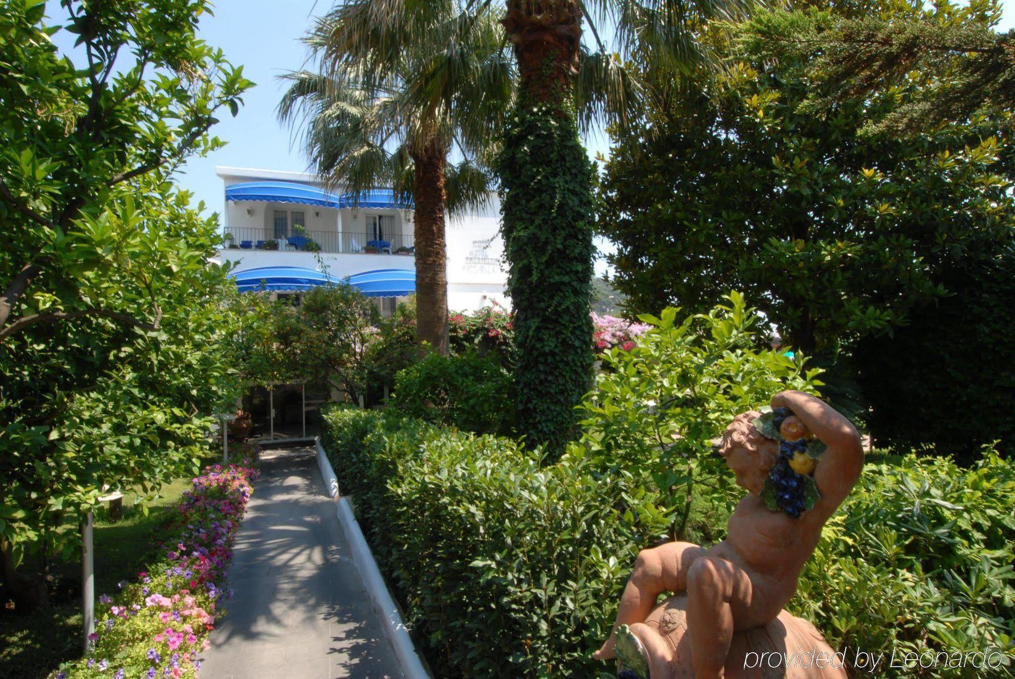 Hotel Pazziella Garden &