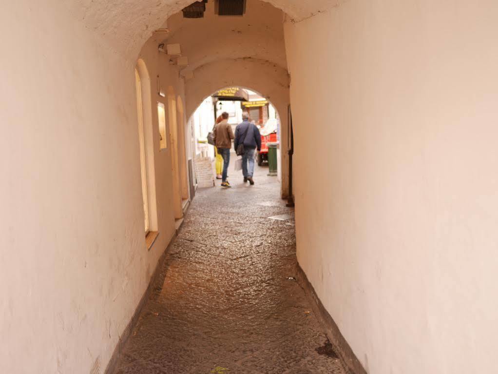 La Piazzetta Gasthof Capri
