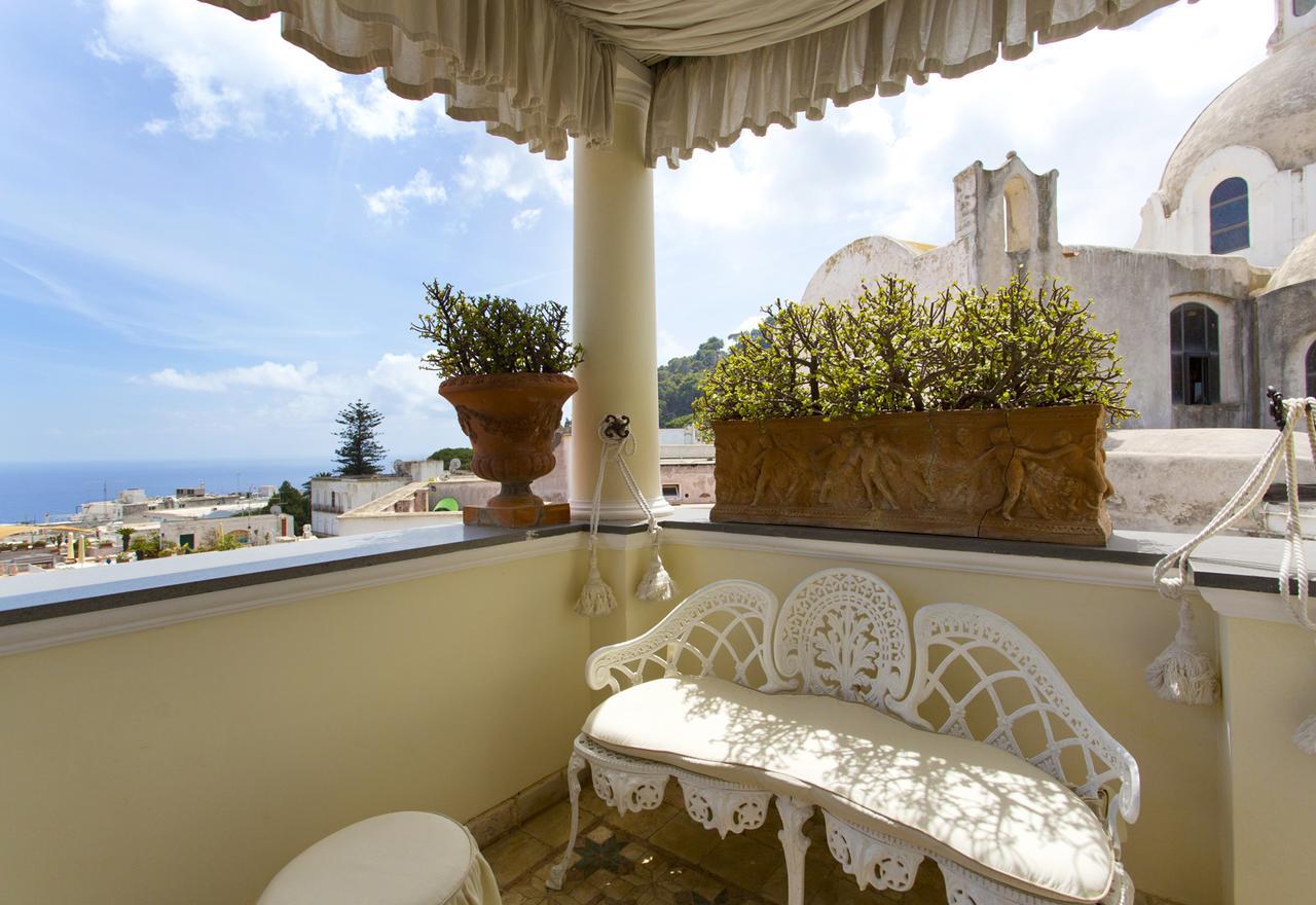 Casa Raiola By Caprirooms Apartment