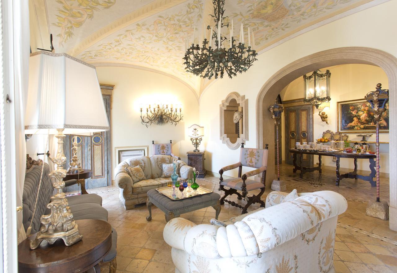 Apartment Casa Raiola By Caprirooms