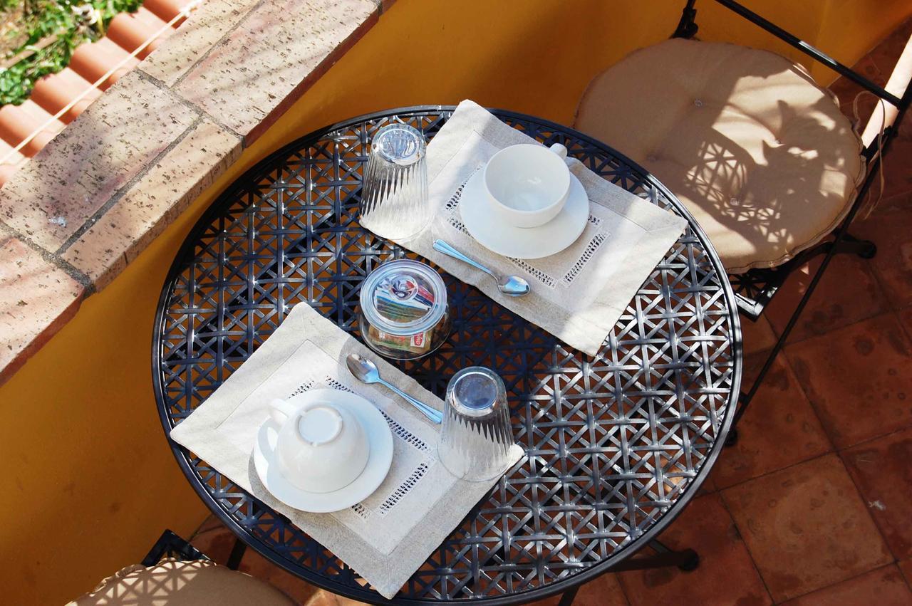 La Terrazza Sul Mare Acomodação com café da manhã  2*