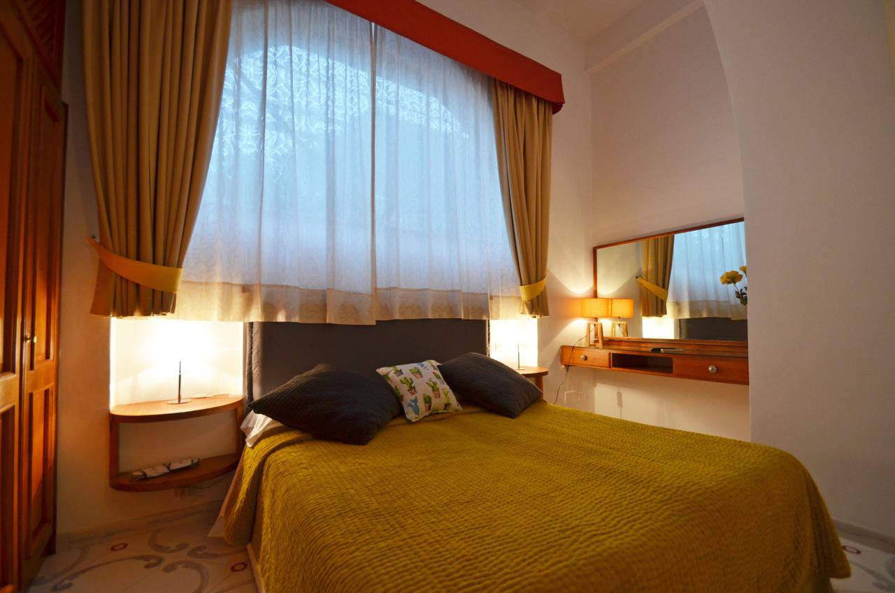 Hotel Gatto Bianco 4*
