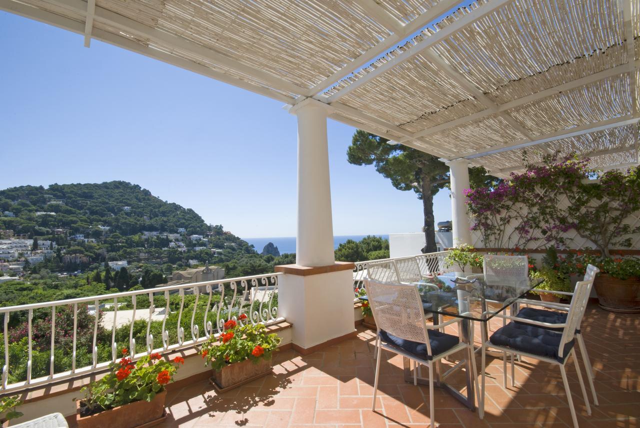 Daire Carthusia Capri