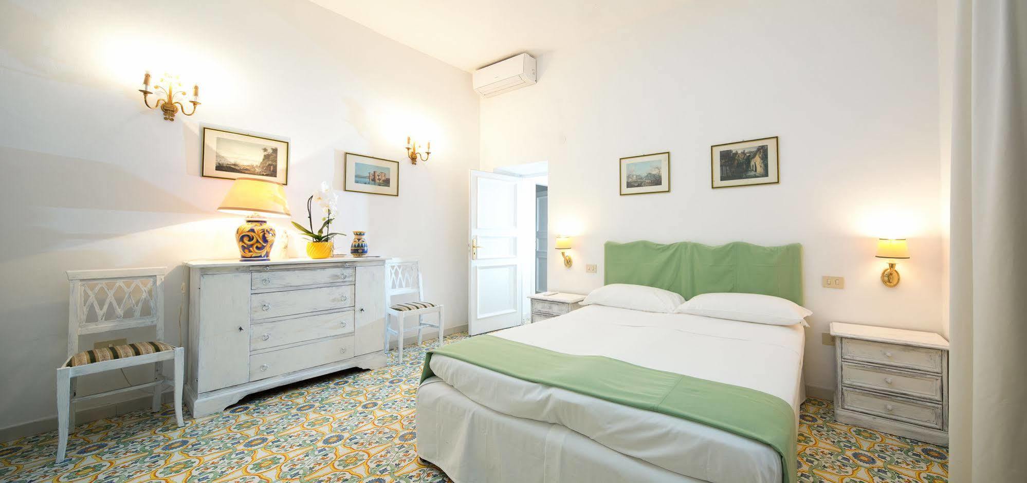 Marlin Affittacamere Capri