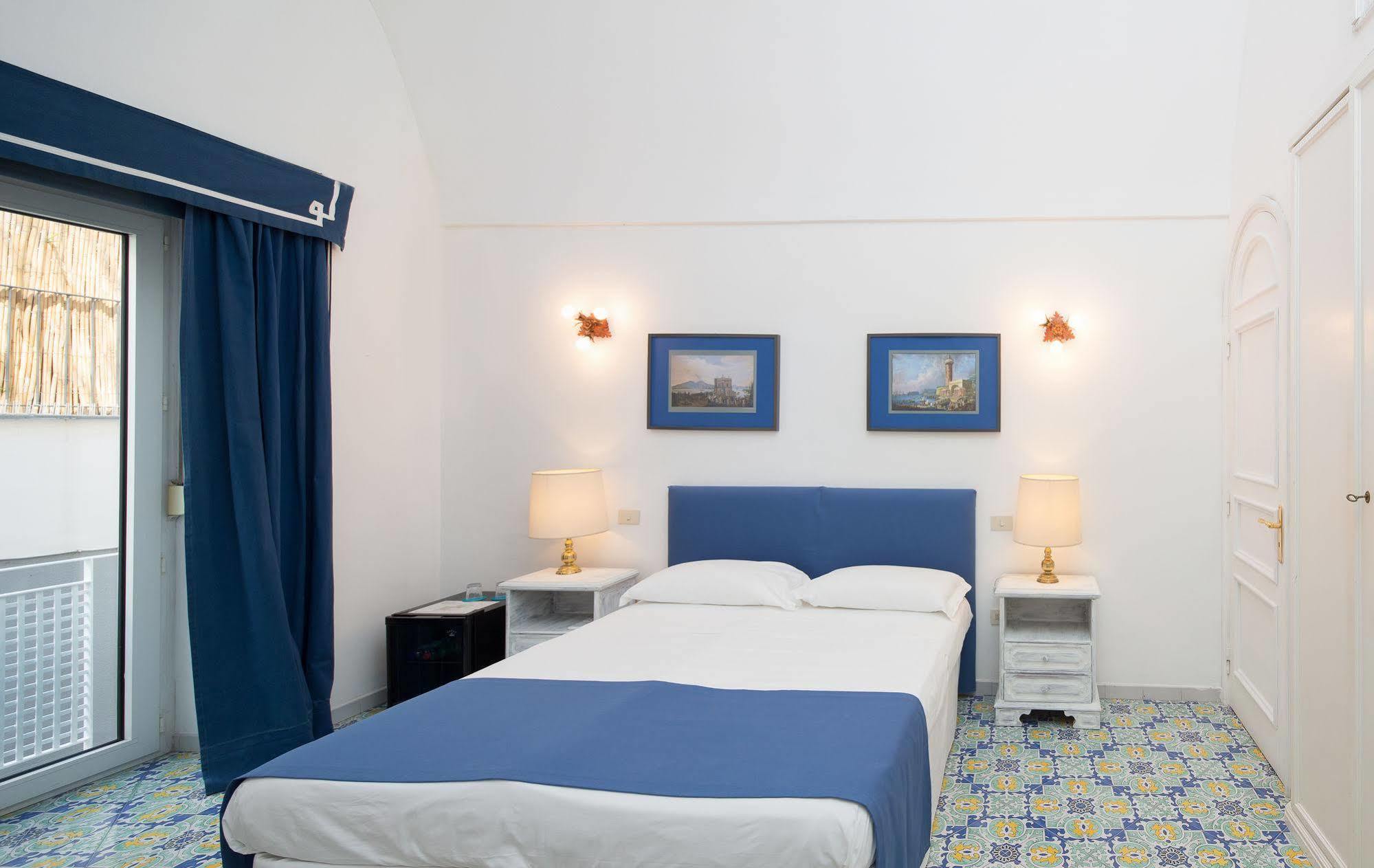 Marlin Affittacamere Capri