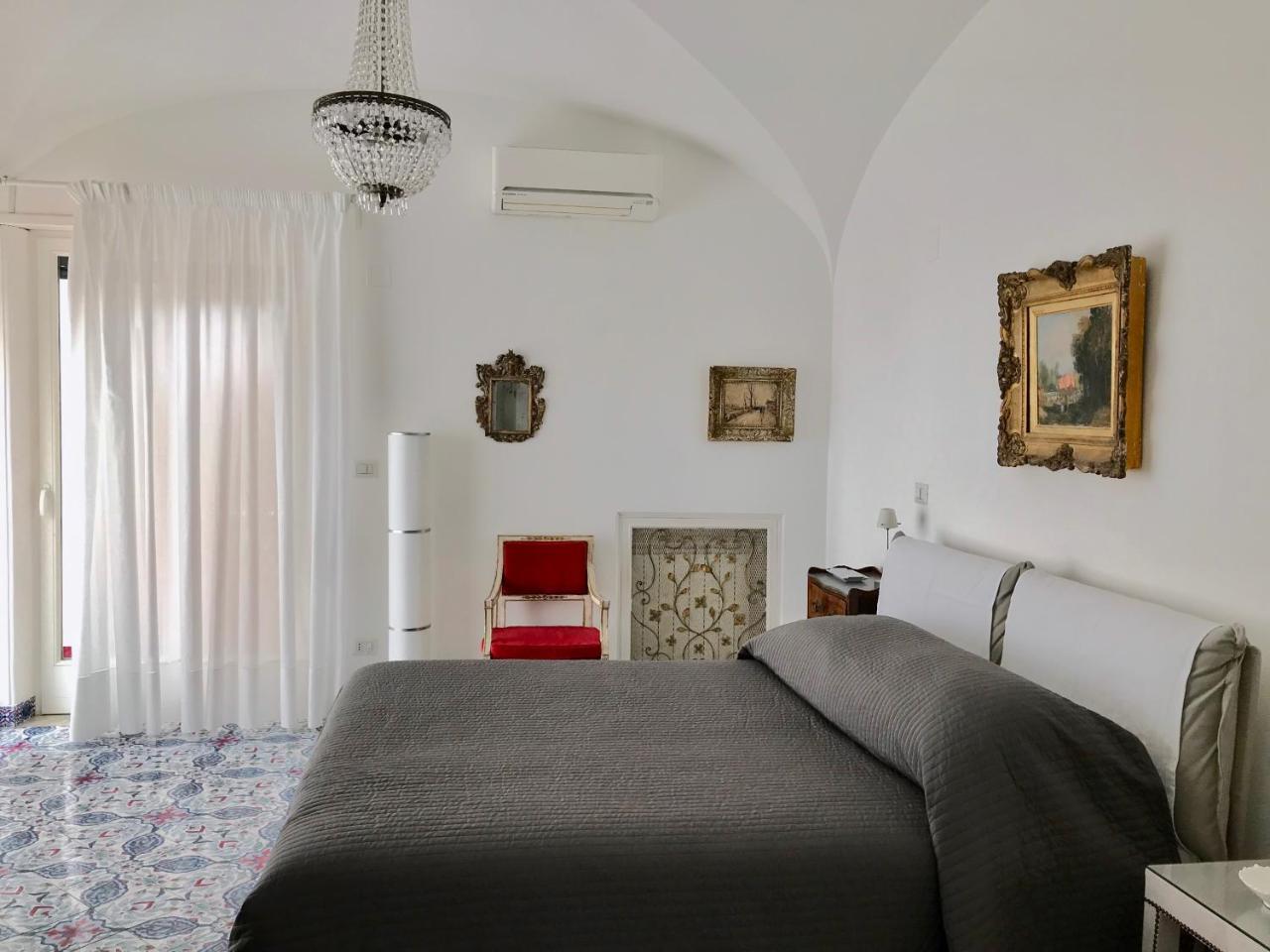 Silia 3* Capri